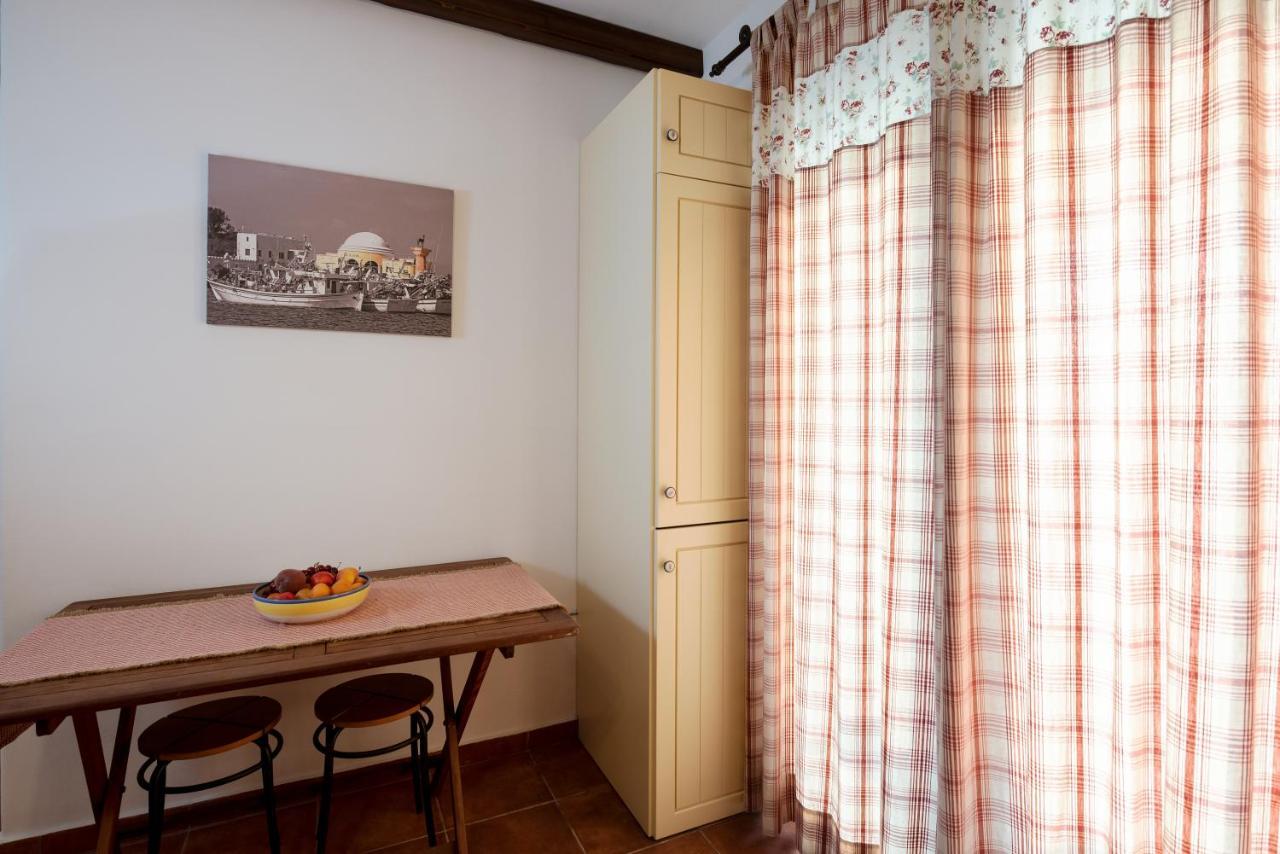 Villa Salamina Лахания Екстериор снимка